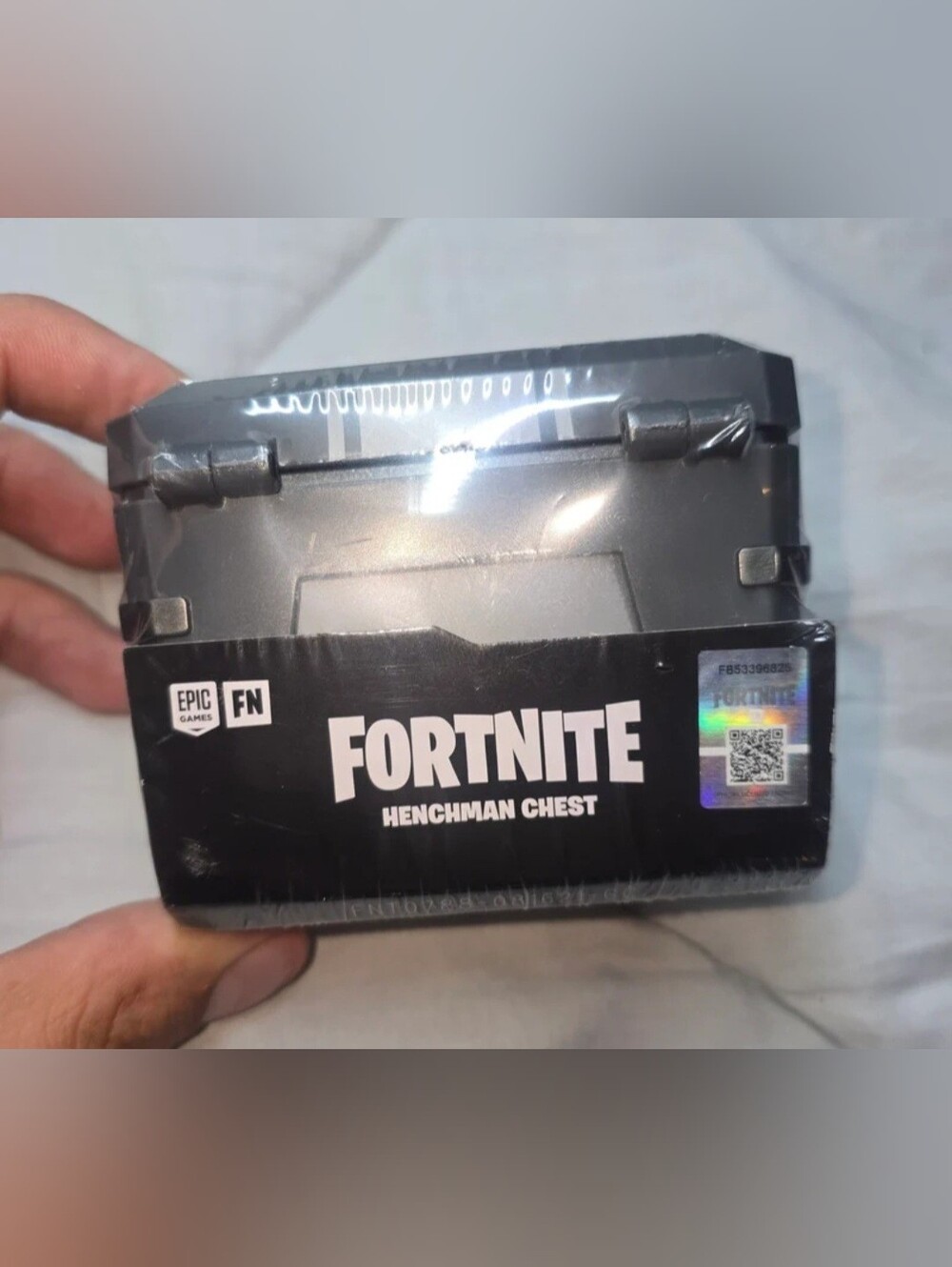 (Sealed)Fortnite Shark Style Build-A-Henchman Chest w/ Legendary Infantry Rifle